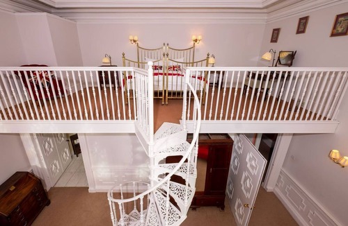 Kilmaurs Other | Craufurdland Castle - Countryside tranquility only 25 mins from Glasgow City