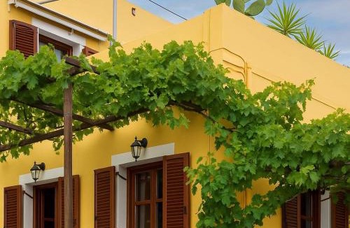 Skotino House | Cretan Magnolia Gem - Smari Cozy Getaway