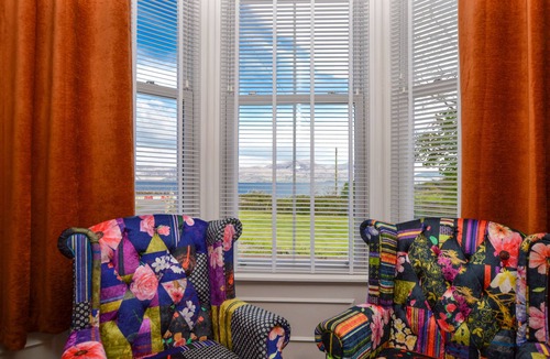 Crossaig House | Crossaig Farm House - sleeps 10 guests in 5 bedrooms