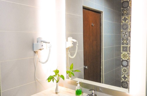 Lubuk Baja Hotel | Crown Vista Hotel