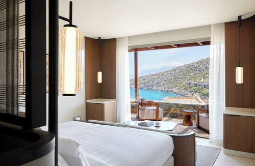 Vathi Resort | Daios Cove