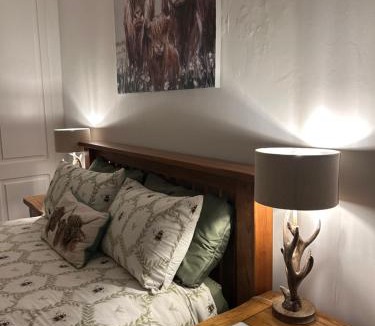 Alyth Apartment | Daisy Cottagee