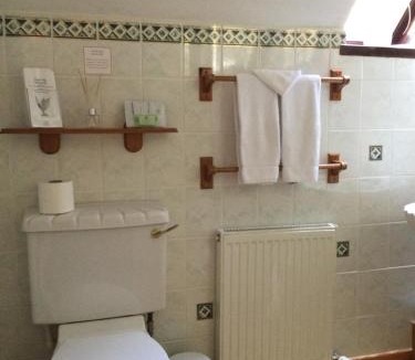 Invermoriston Bed & Breakfast | Darroch View B&B
