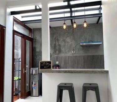 Kecamatan Kediri Villa | Davyn's House - Cozy and Private House in Lombok