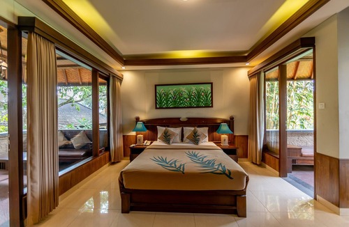 Penestanan Resort | De Munut Balinese Resort & Spa