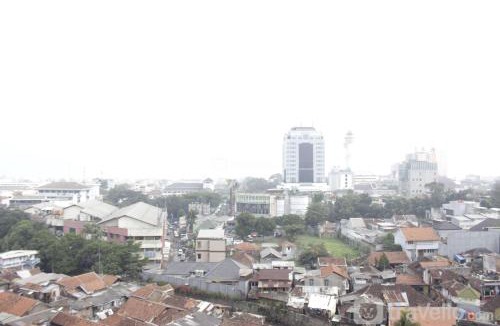 Braga Apartment | Deluxe & Comfy 2BR at Braga City Walk Apartment By Travelio