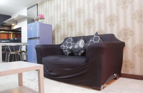 Braga Apartment | Deluxe & Comfy 2BR at Braga City Walk Apartment By Travelio