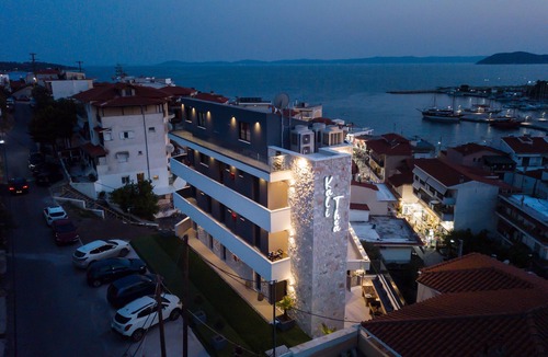 Neos Marmaras Apartment | Deluxe suite with a breathtaking sea view by KaliThea Suites
