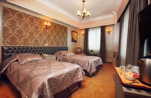 Rasimpasa Hotel | Deniz Otel