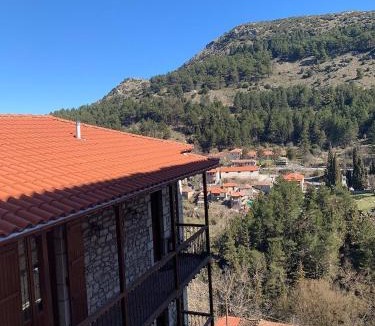 Dimitsana House | Despotikon Dimitsana Guest house - Ξενώνας Δεσποτικόν Αντωνόπουλου