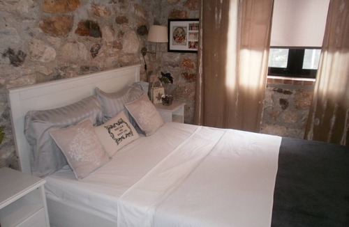 Stavroupolis House | DETACHED FULL FURNISHED STONE BUILD NEAR R.R STATION AND RIVER NESTOS