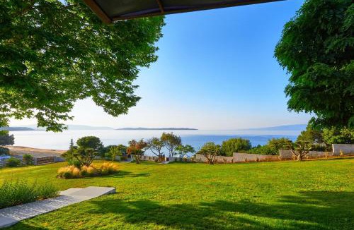 Develikia Villa | Develikia Private Villas Aethēris Ierissos