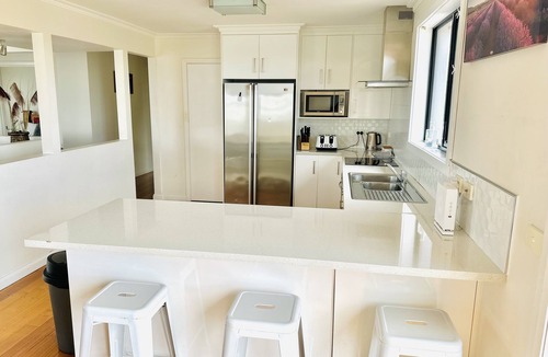 Devonport House | Devonport Serenity - space for the whole family