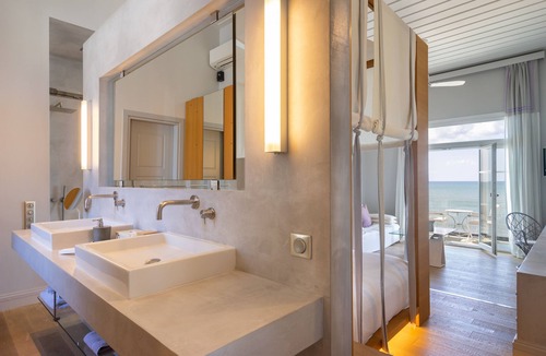 Kourouta Hotel | Dexamenes Seaside Hotel