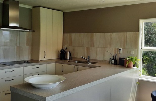 Diamond Harbour House | Diamond Harbour Hideaway