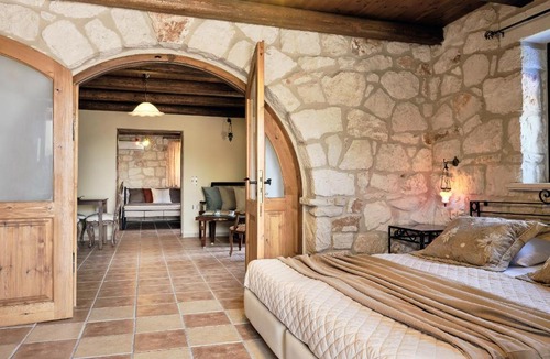 Xirokastello Apartment | Diamond Suites