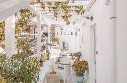 Glastros Apartment | Dibellee Mykonos Studios