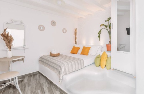 Glastros House | Dibellee Mykonos Studios
