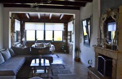 Chalcis Villa | Dimitra's Villa in Evia, Greece