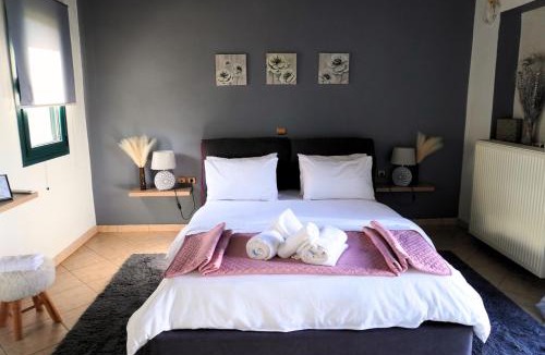 Chalcis Villa | Dimitra's Villa in Evia, Greece