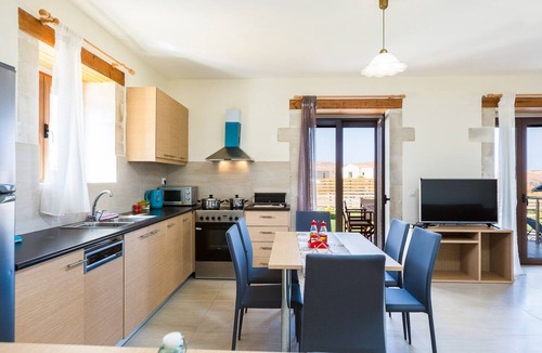Geropotamos Villa | Dimokritos Villa I, a homestay experience