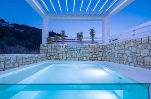 Korithi Villa | Dion Villa
