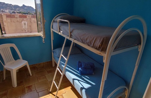 Licata Apartment | Direct and private entrance to the beach,