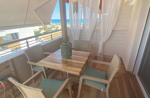 Leptokaria Apartment | Direkt am Meer, Neubau, 2-zimmer, Küche und Bad