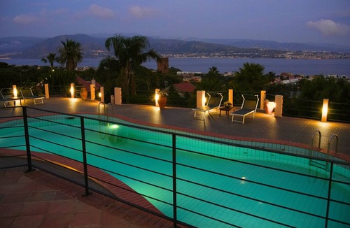 Ganzirri Villa | Discover your exclusive oasis in Ganzirri: the villa overlooking the Strait