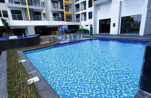 Shah Alam Apartment | DK Impian Damansara Townview Fully Air-Con SUITE