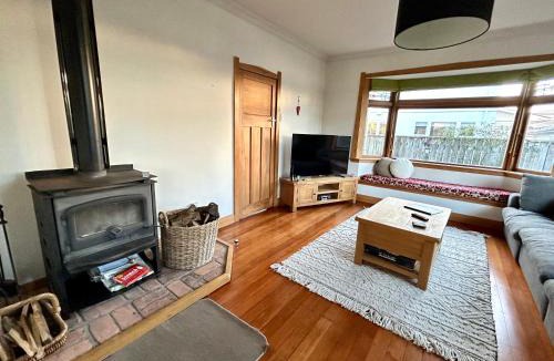 Waterloo Villa | Dog-friendly in Waterloo