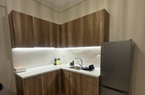 Larissa Apartment | Domus Philippi–Spacious Stay the Heart of Larisa, Perfect for Families & Friends