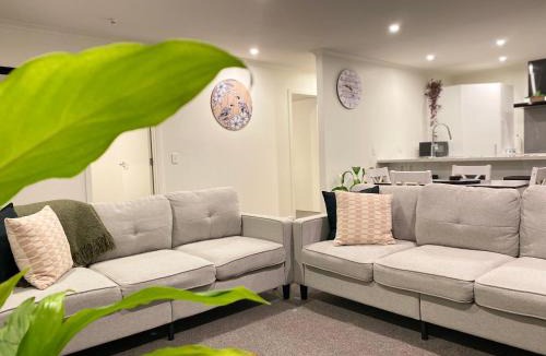 Franz Josef Glacier House | Donovan Guest House