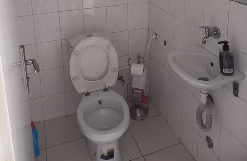 Kozyatagi Condo | Double Bedroom in Shared Apartment, at Kadıkoy İstanbul