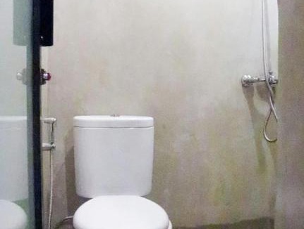 Laweyan Hostel | DPARAGON KERTEN