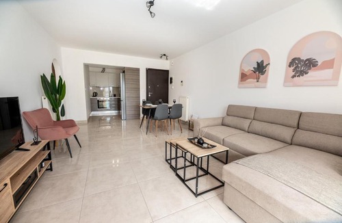 Keratsini-Drapetsona Apartment | Drapetsona Modern Living (DRAP C2)