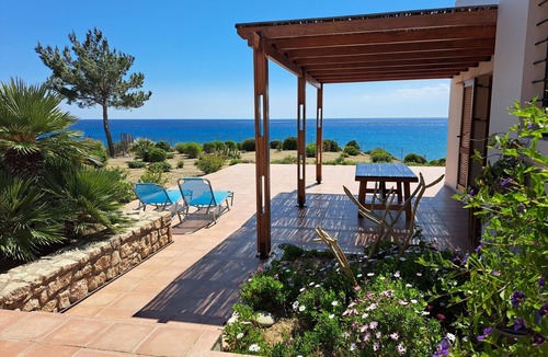 Keratokambos House | Dreamlike view of landscape and sea - holiday home Keratokampos, Crete