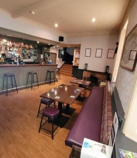 Newtown St Boswells Bed & Breakfast | Dryburgh Arms Pub with Rooms