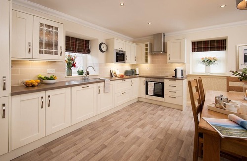 Melrose Cottage | DRYBURGH STEADING FOUR - by the River Tweed at Dryburgh, sleeping 4