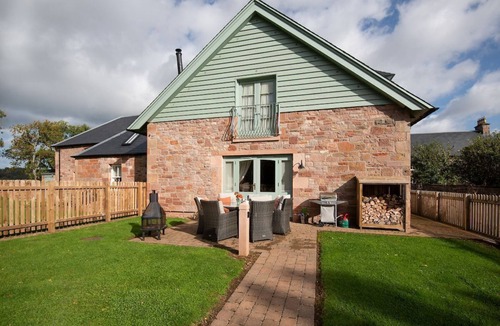Melrose Cottage | DRYBURGH STEADING FOUR - by the River Tweed at Dryburgh, sleeping 4