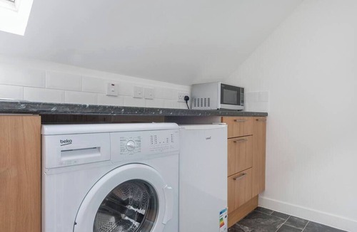 Dunbar Apartment | Dunbar High Street One Bedroom Apartment