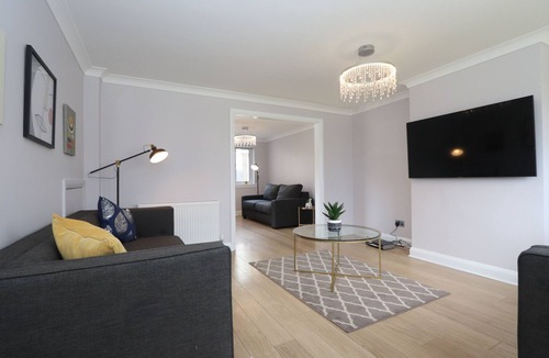 Pitcorthie House | Dunfermline Luxury 3 bedroom house