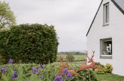 Alexandria House | Dunruadh Cottage