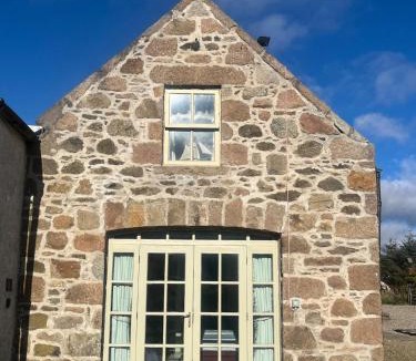Strathdon House | Easter Steading