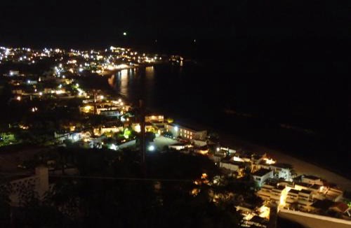 Skyros Town House | Eastern Wind Home
