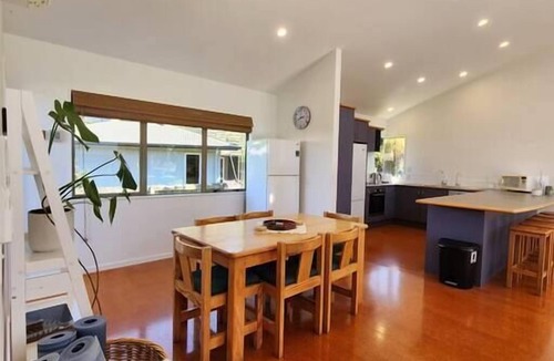 Hahei House | Easy Days Hahei on Cathedral Court, Easy Days Hahei on Cathedral Court