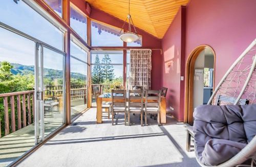 Tawa House | Eclectic 70s Mansion