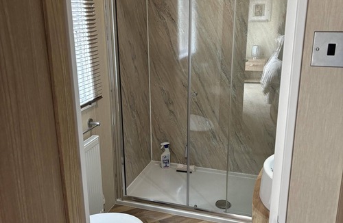 Port Seton Cabin | Edinburgh Lodge-Sleeps 6-Pet Friendly-Beach&Views