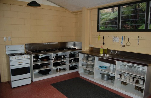 New Plymouth Hostel | Egmont Eco Leisure Park - Hostel