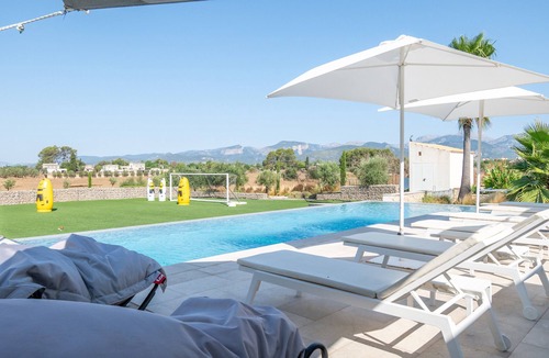 Inca Villa | Elegant and Modern Villa Son Set with Heated Pool, Football Field, Wi-Fi and A/C
